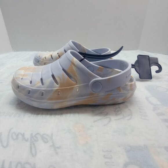 Rugged Shark Slip-On Water Clogs – Size 1 kids - Picture 3 of 6